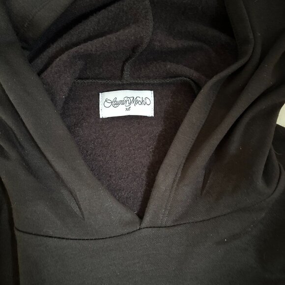 XL Lauren Moshi Delilah X Crystal Biting Lip Hoodie with Bag and Sticker - Picture 4 of 14